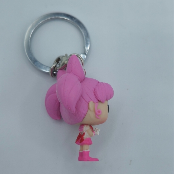 Funko POP! Sailor Moon Sailor Chibi Moon Figure Keychain - Picture 3 of 7